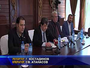 Патриотите поискаха оставката на Костантин Луков
